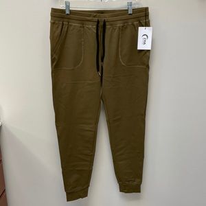 Syria Olive Unwind Jogger